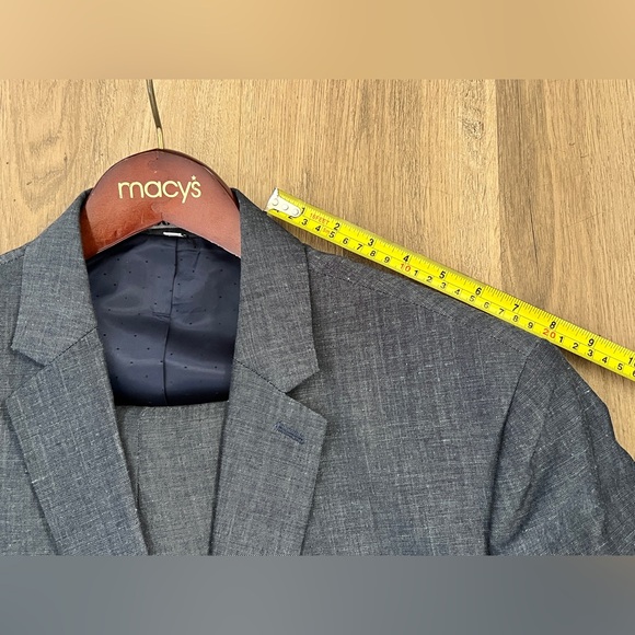 Express Photographer fitted suit. Jacket-42L, Pants-36W/34L - Picture 14 of 14